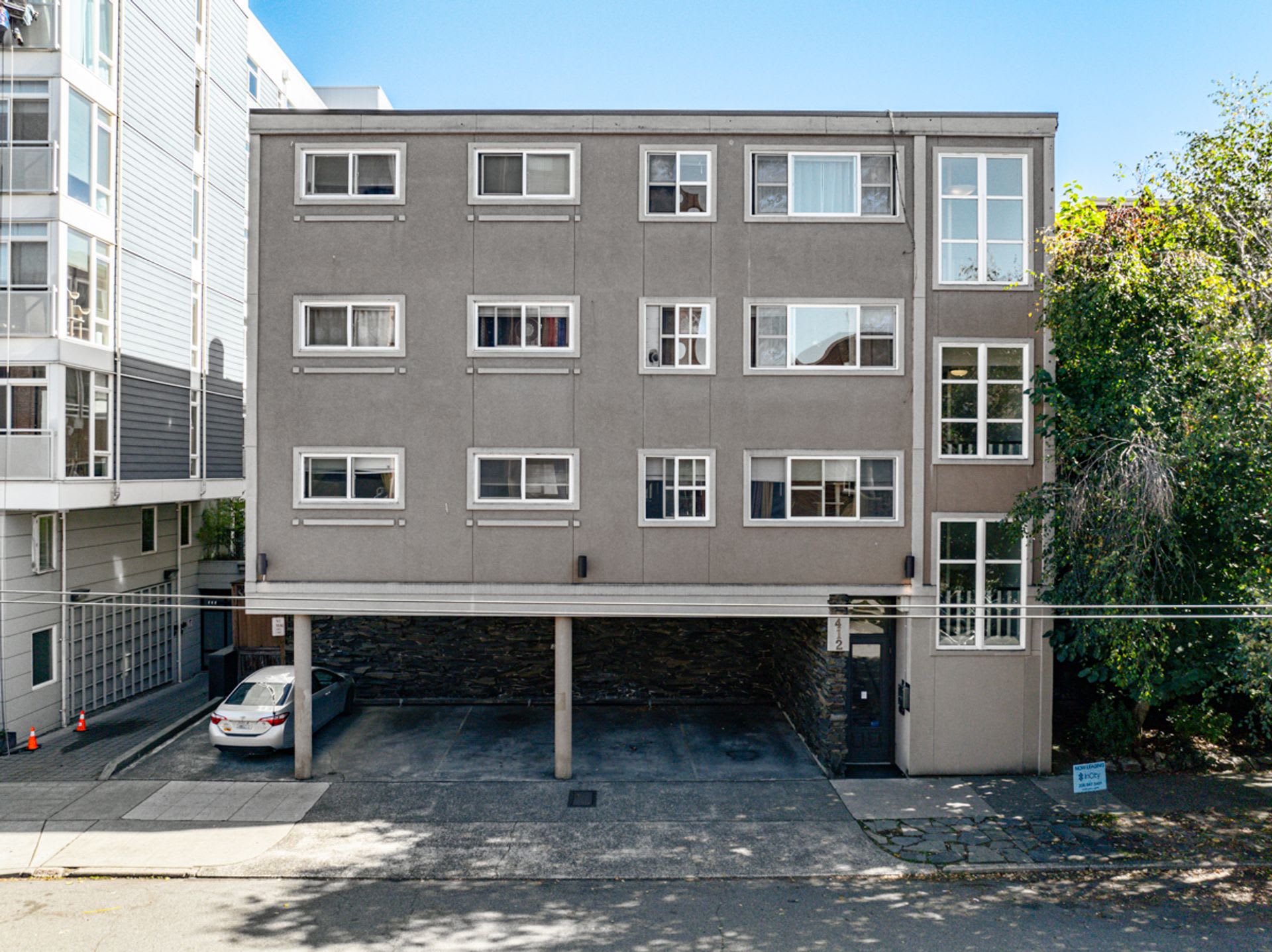 Bellevue Manor Apartments – photo 3