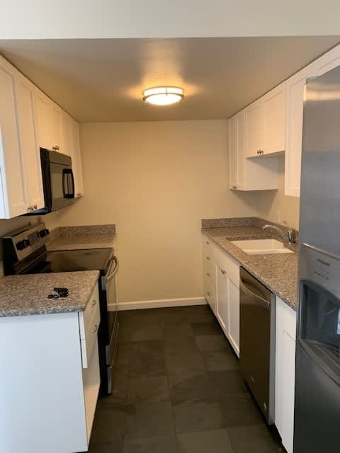 772 W Cleveland Cir – photo 4