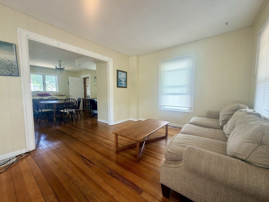 59 C St – photo 3