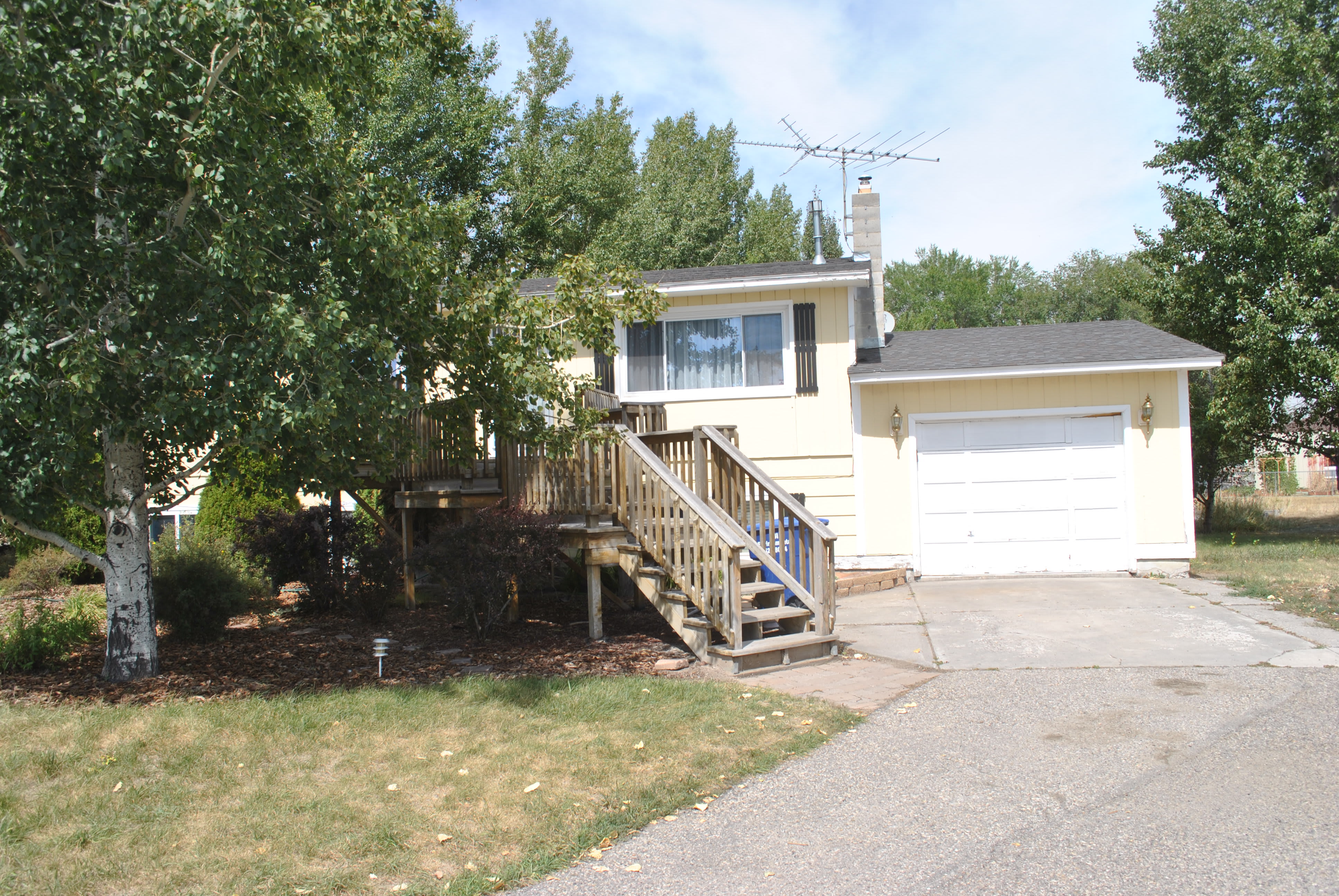 205 B St – photo 2