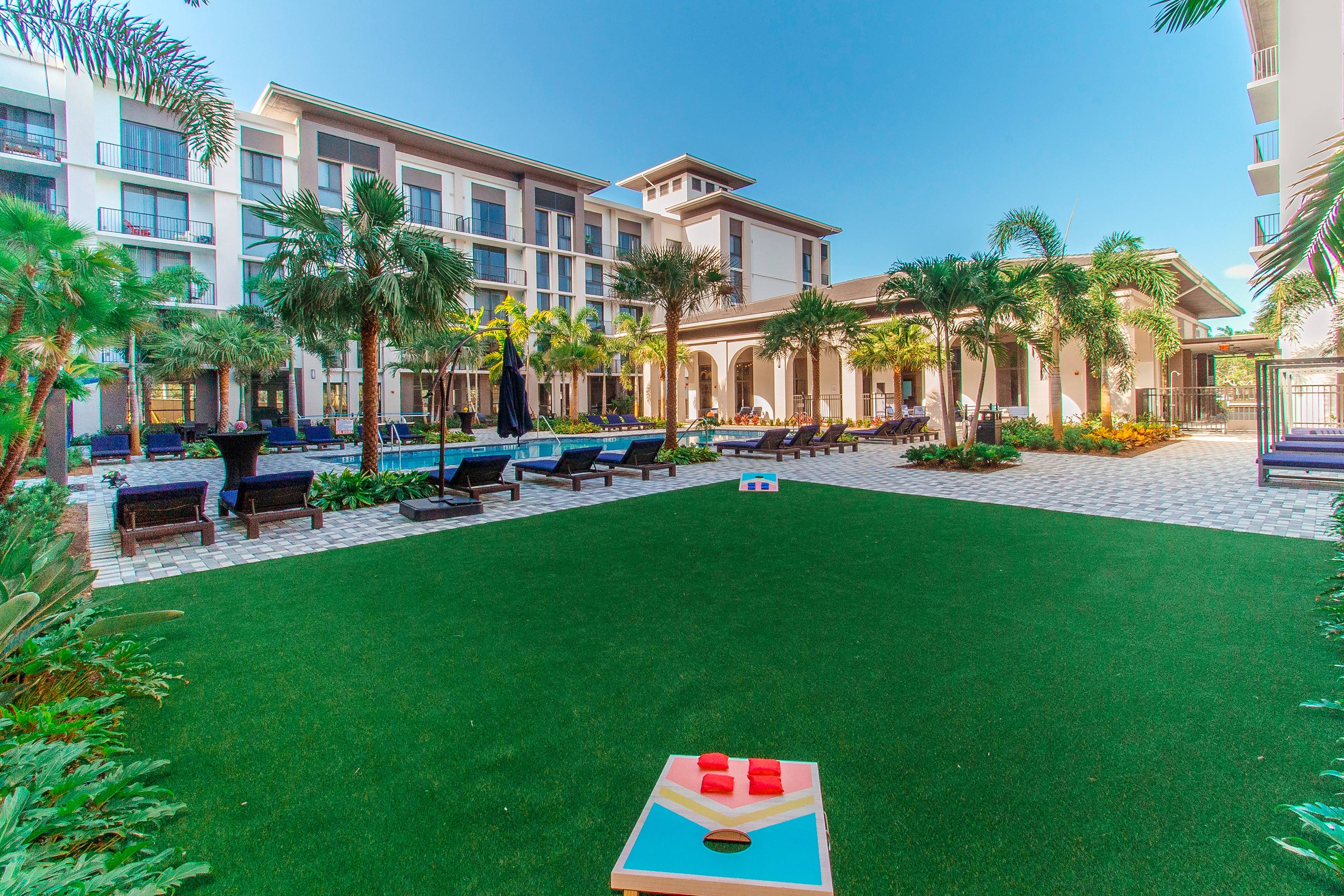 The Point at Palm Beach Gardens – photo 2