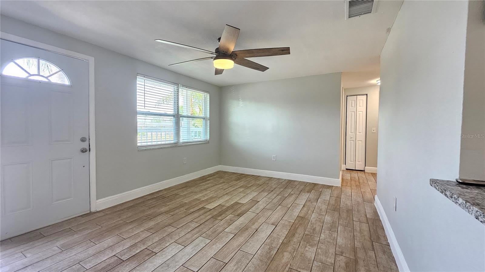 6412 PAWLING Avenue – photo 3