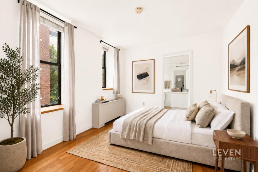 317 West 95Th Street – photo 4