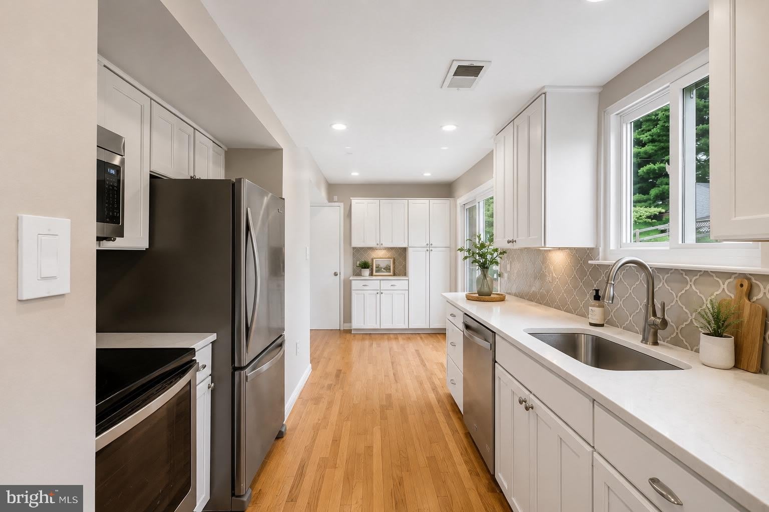10417 CARLYN RIDGE Road – photo 2