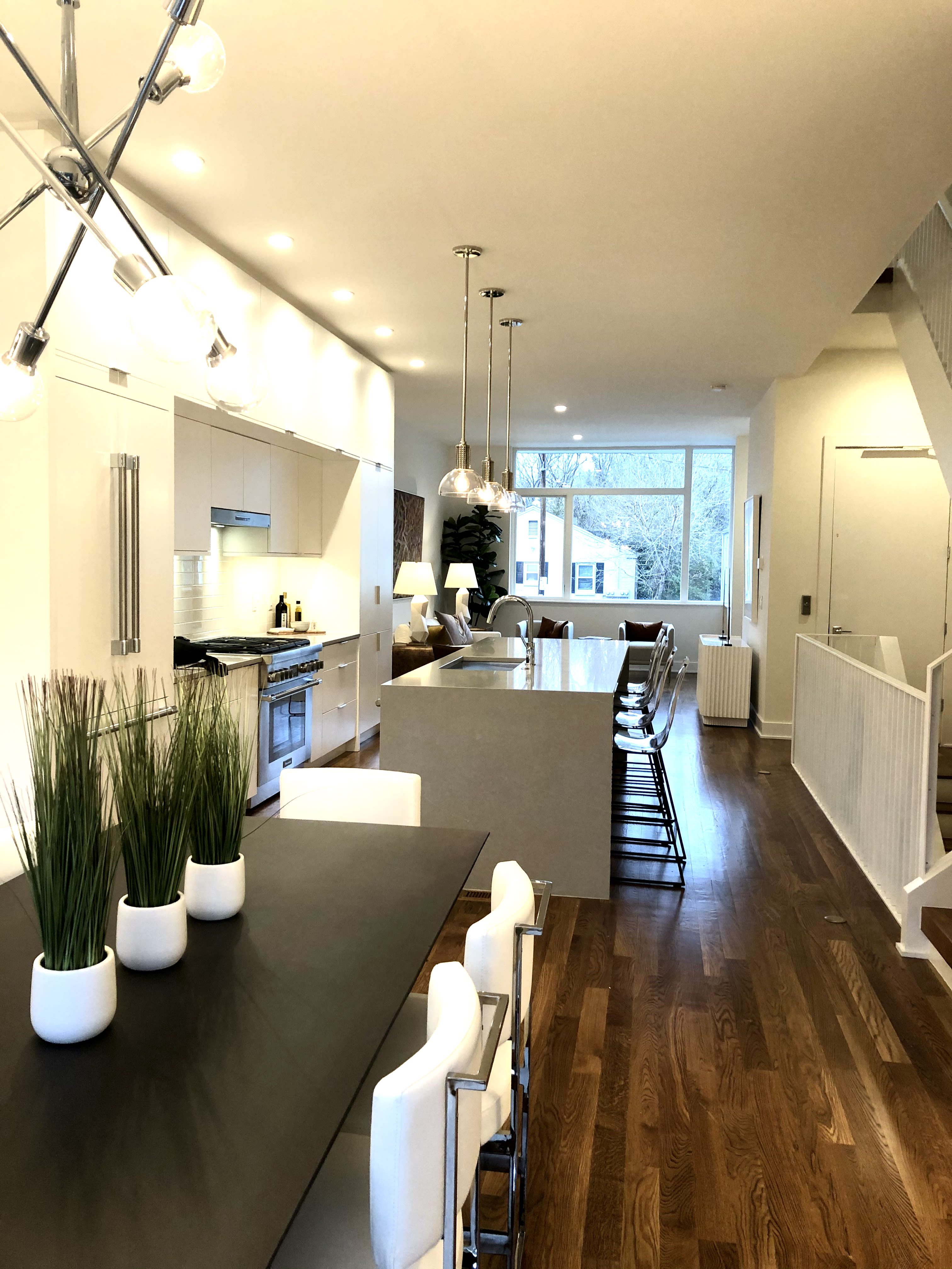 2321 Clark Avenue – photo 4