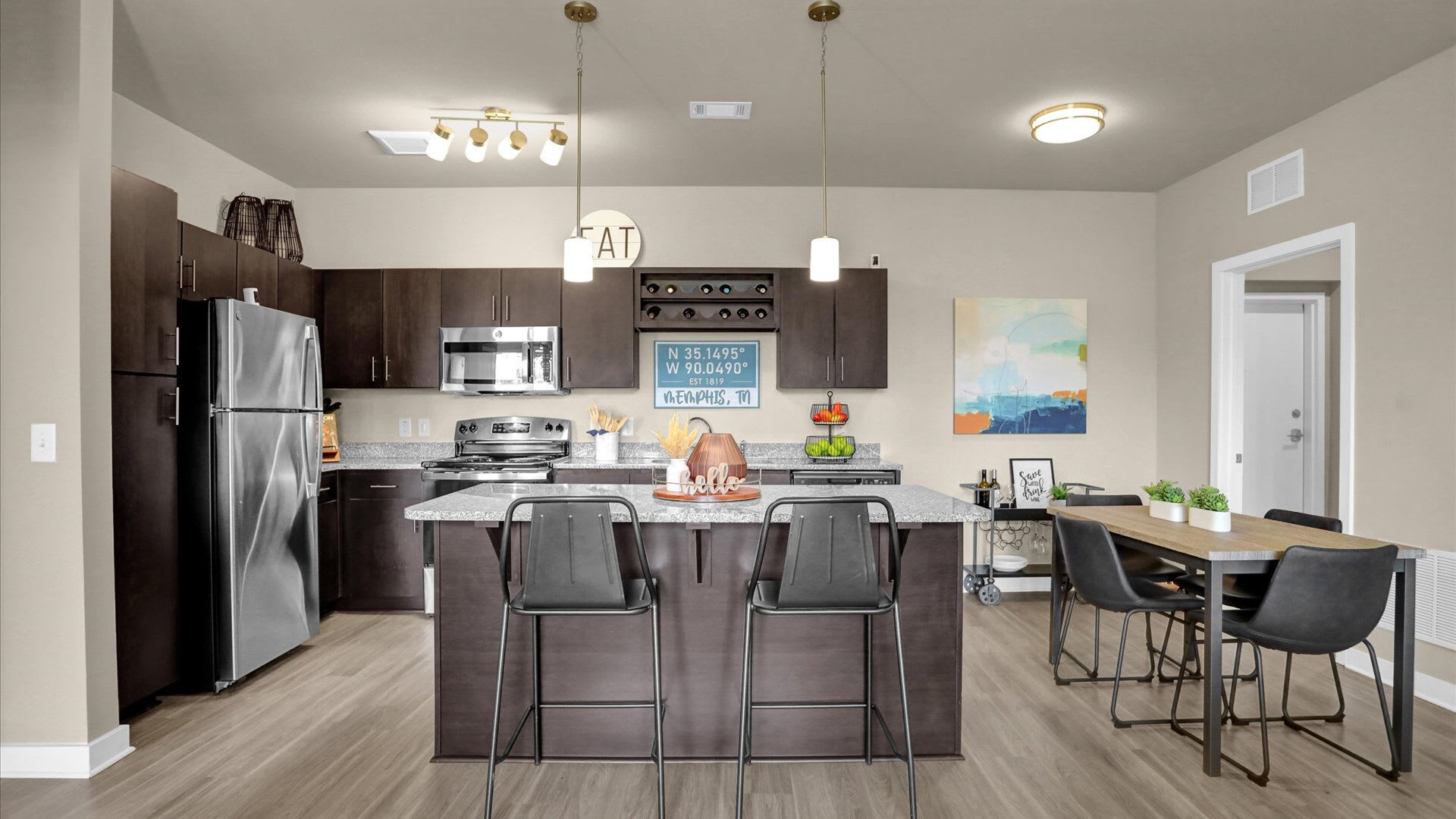 1440 Whitney 1 – photo 2