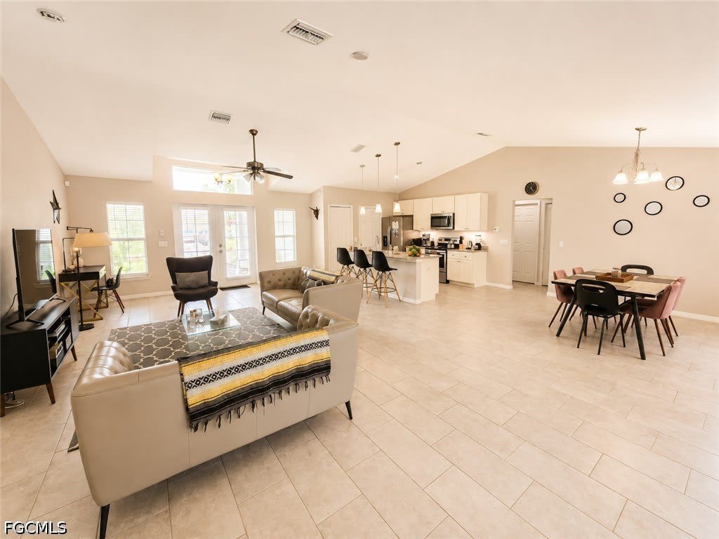 1008 Sw 33Rd Terrace – photo 5