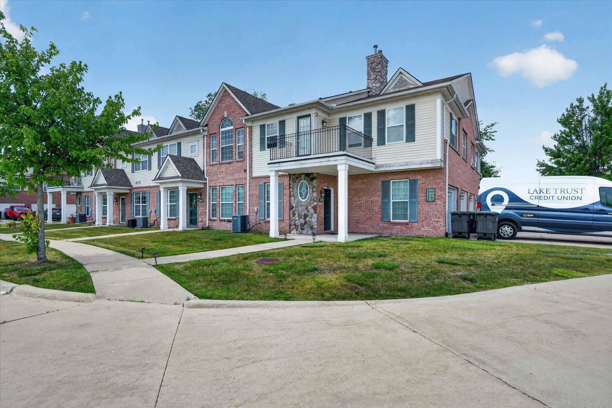 23668 Northstone Village Drive – photo 3