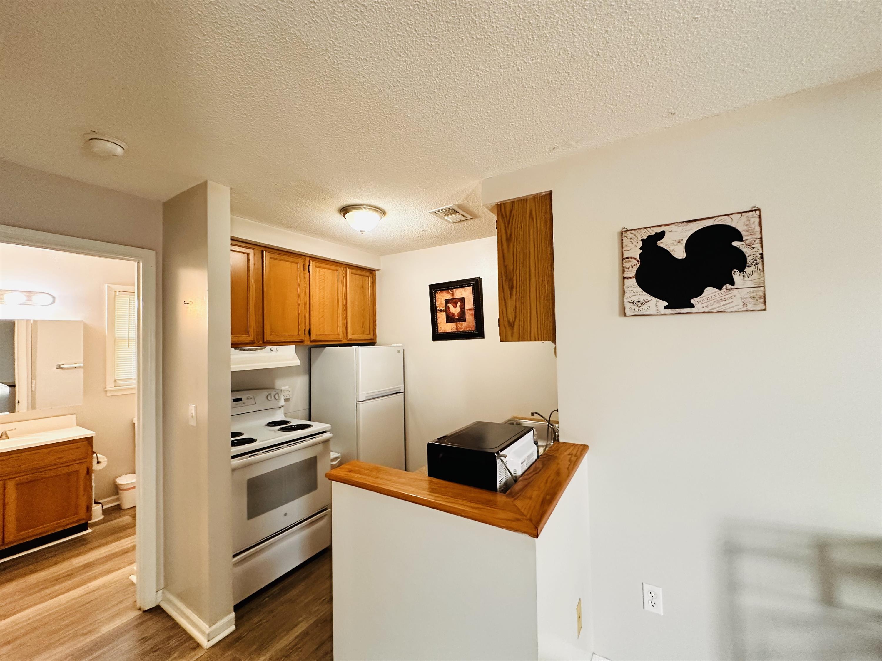 Brookfield Corporate Apartments – photo 2