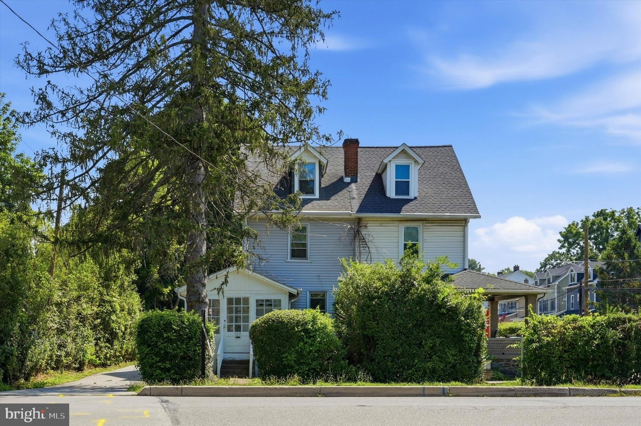 729 E Haverford Road – photo 4