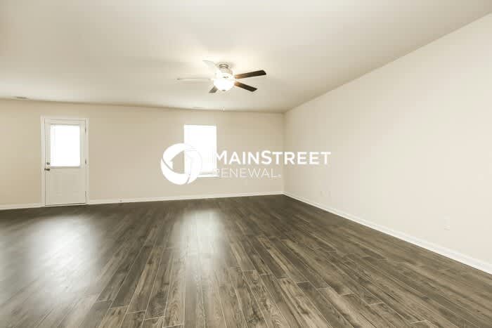 217 Renwick Drive – photo 3