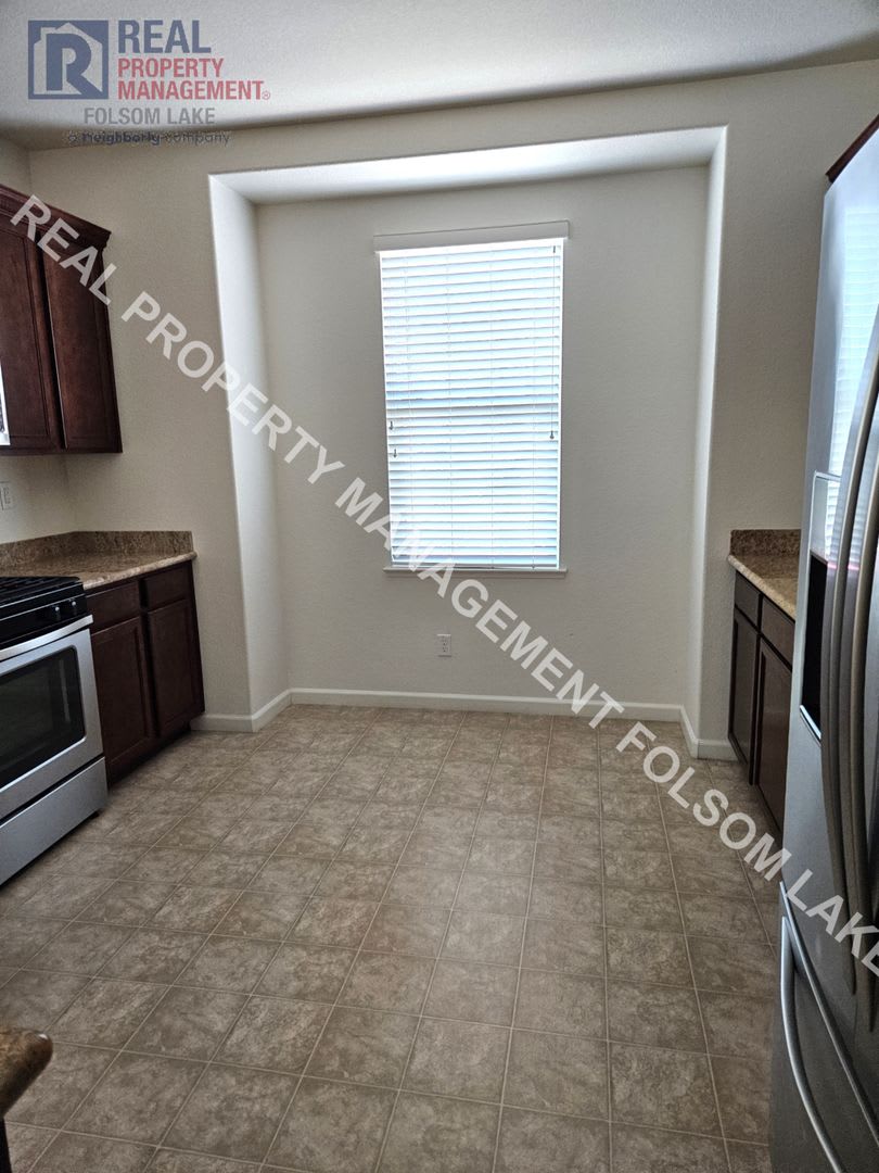 Coming Soon 3 bed 2.5 bath home in Folsom – photo 4