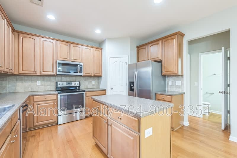 2901 Meherrin Ct – photo 3