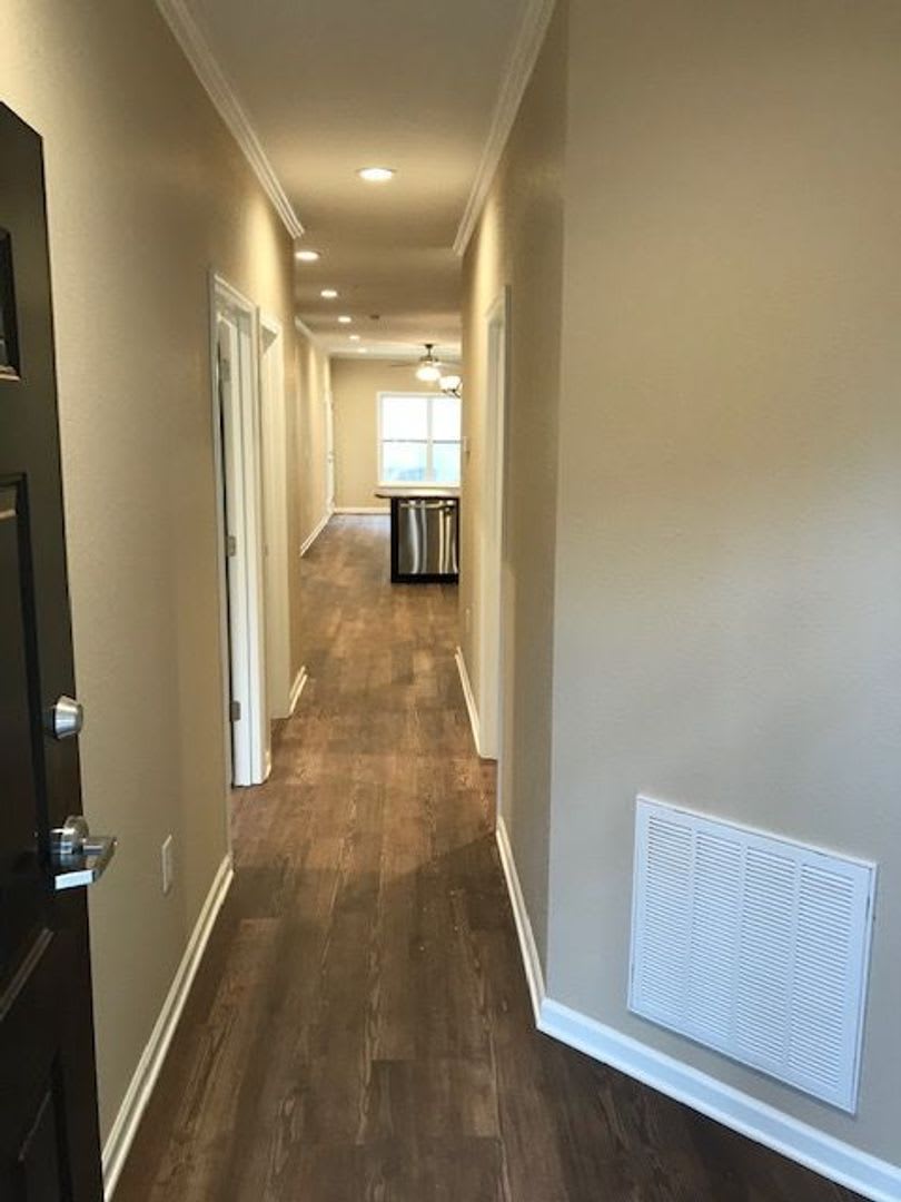 2316 Speedway Blvd – photo 2