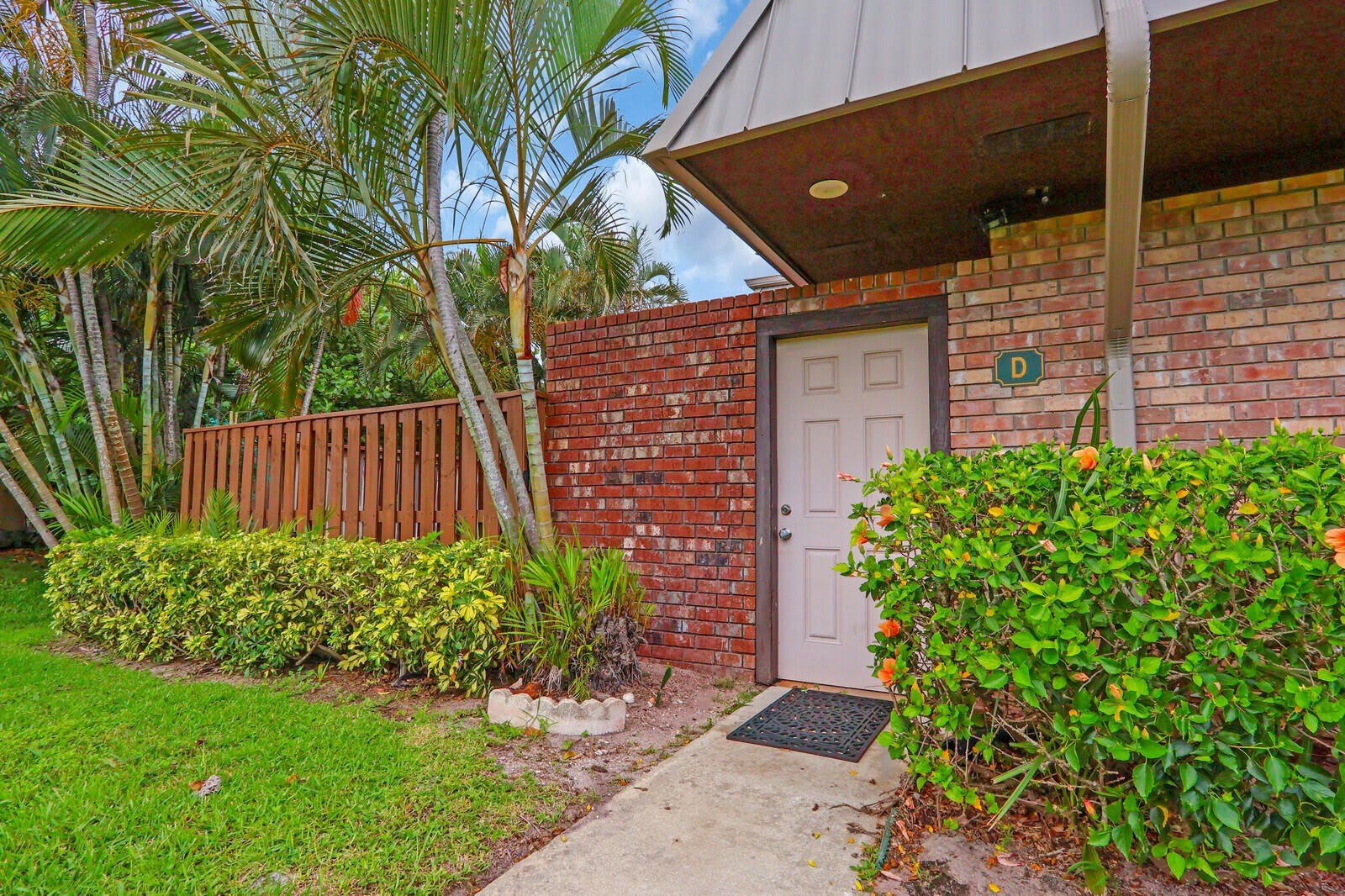 1420 Ocean Way – photo 3