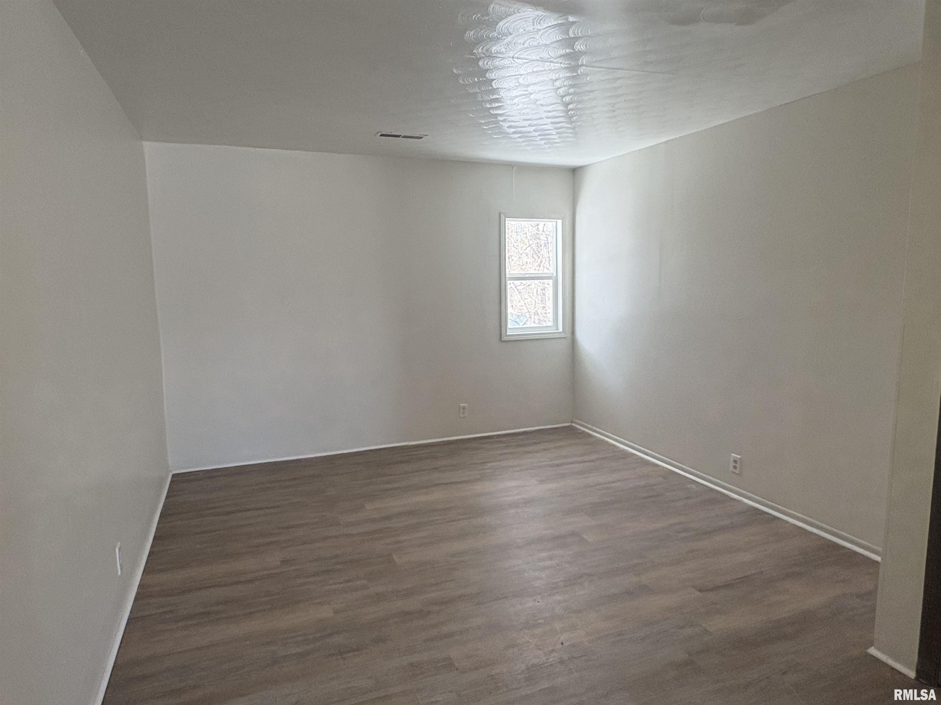 2719 W RADAN Avenue – photo 2