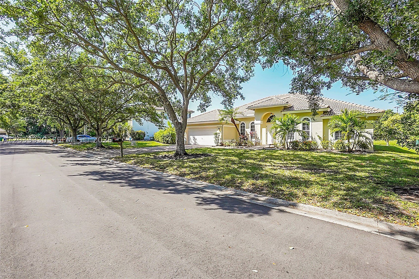 1574 NW 103rd Ter – photo 2