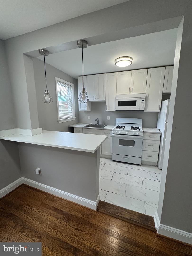 1104 MERIDENE DR #1 – photo 1