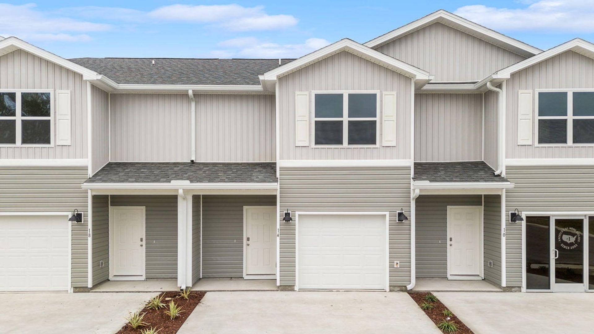 Available 3 bedroom 2.5 Ba Townhome in Genoa Landing – photo 1
