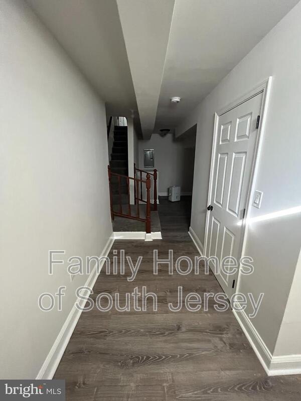 3205 Latona St – photo 2