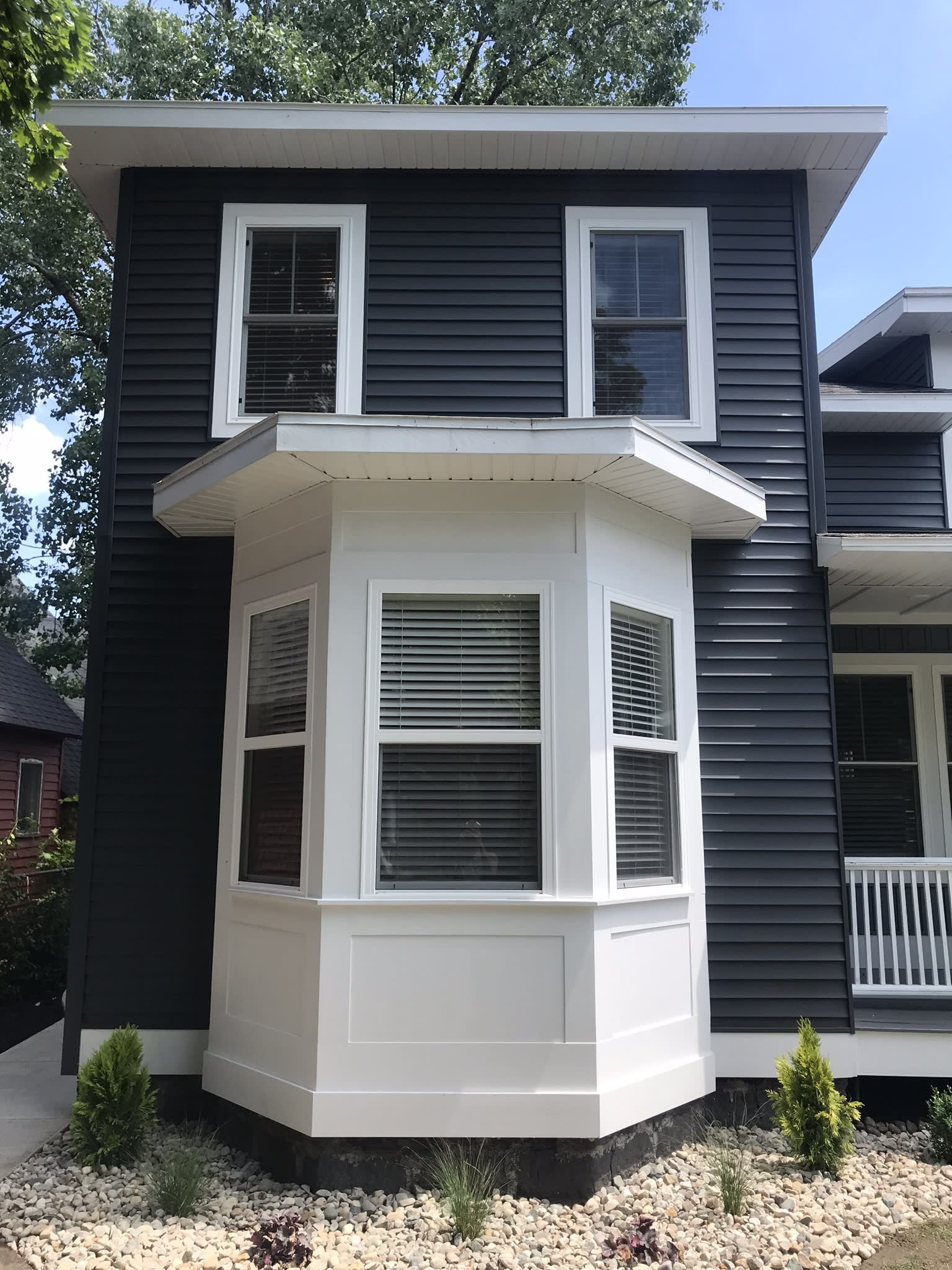 106 Gold Avenue Southwest – photo 1