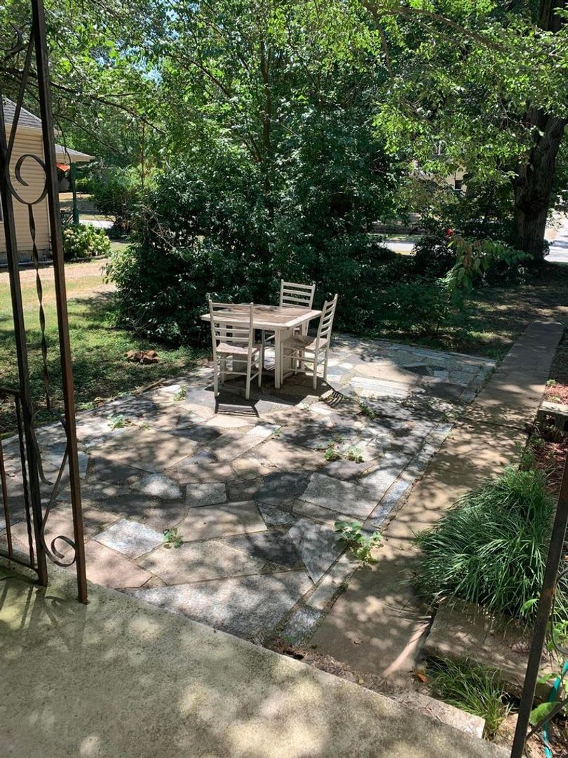 Close to Drury University and OTC! – photo 2
