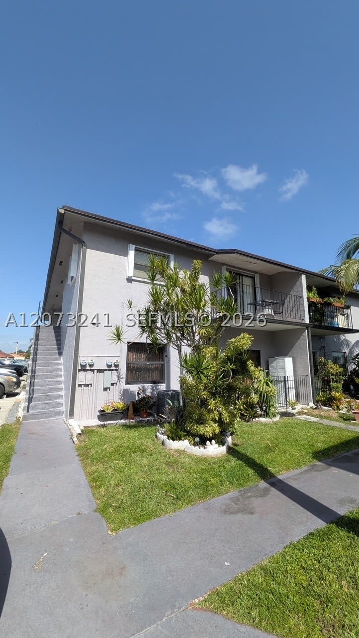 13351 SW 17th Ln – photo 2