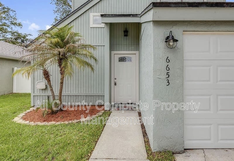 6653 Periwinkle Drive – photo 1
