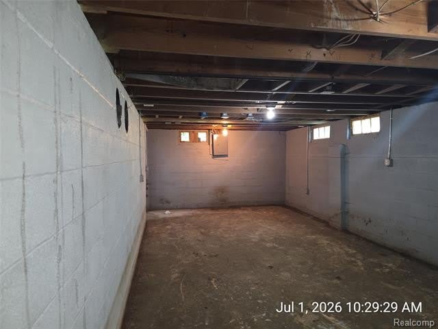 8499 Westwood Street – photo 3