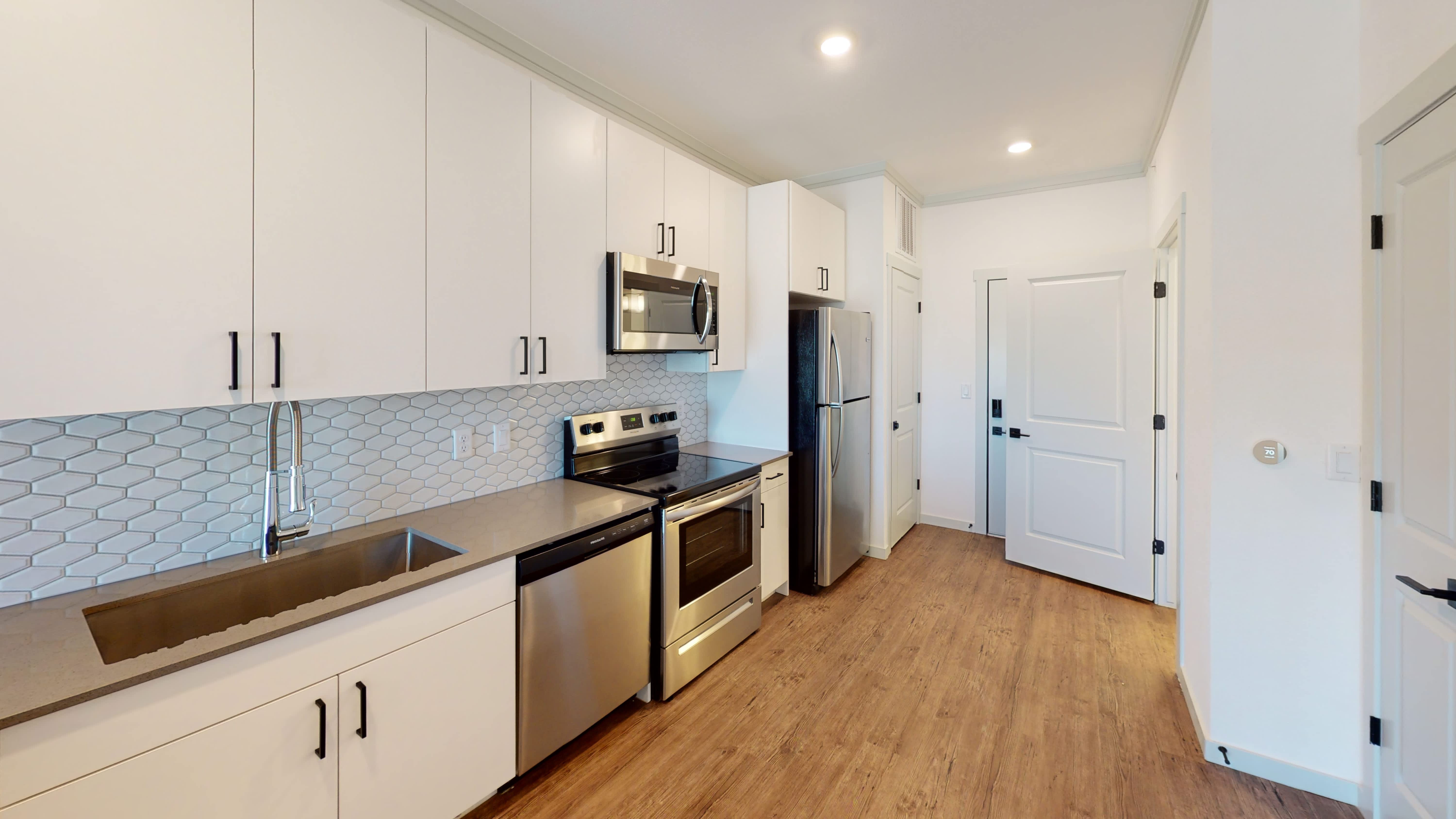 The Prospector Modern Apartments – photo 1
