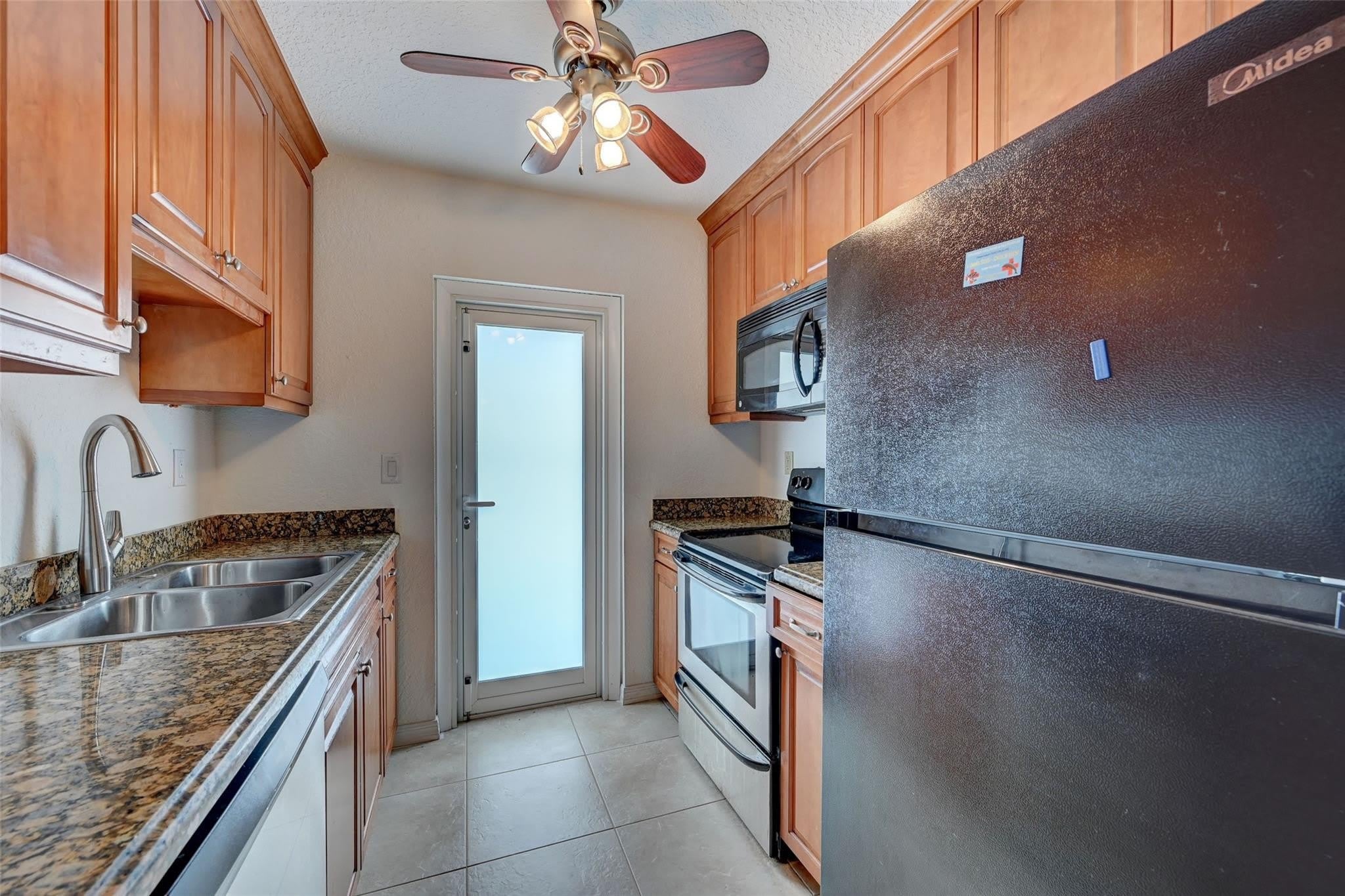 2020 NE 56TH Street – photo 5