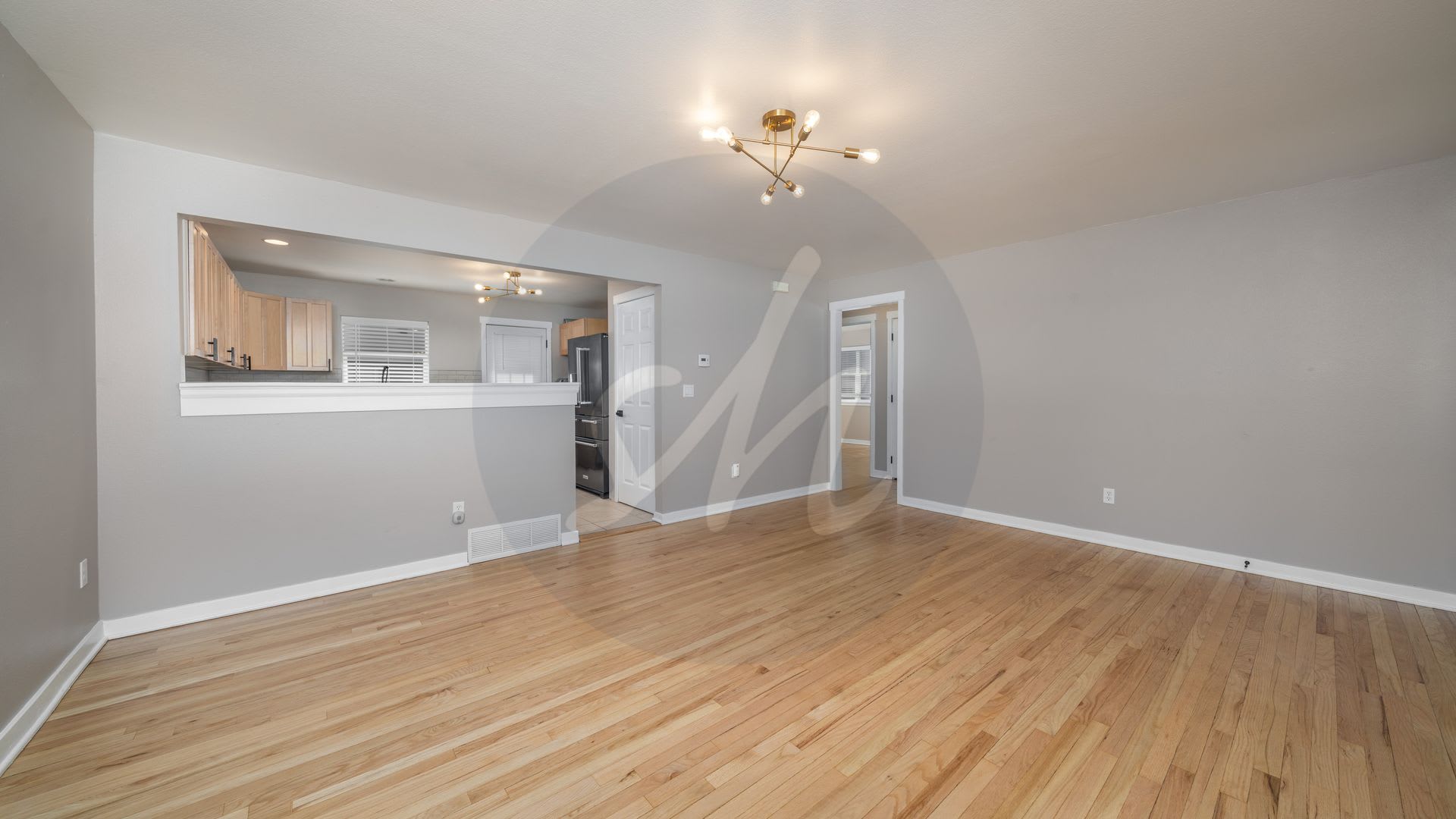 Modern Duplex In Old Colorado City – photo 4