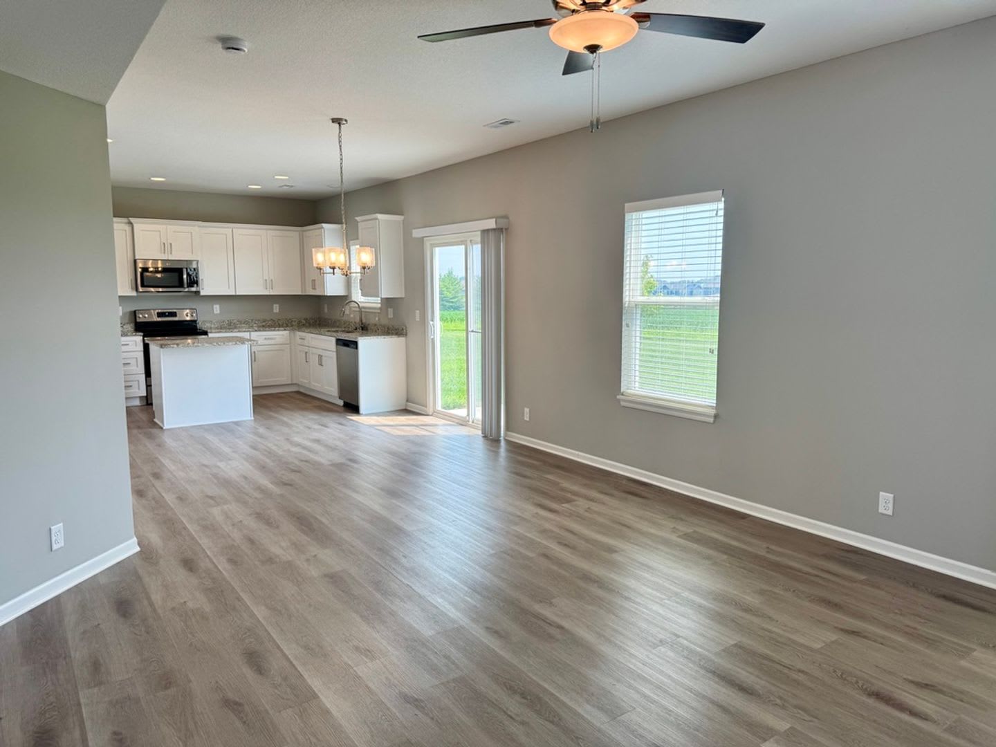 Four Bedrooms, Flexible Living Space, and a Convenient Chapman Farms Location – photo 5