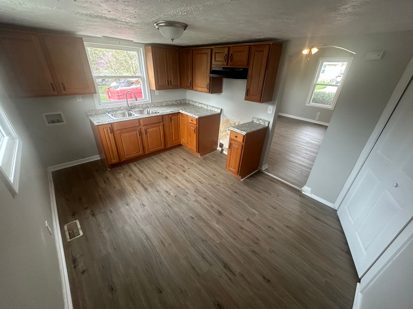 Newly updated home in Radcliff, KY! – photo 4
