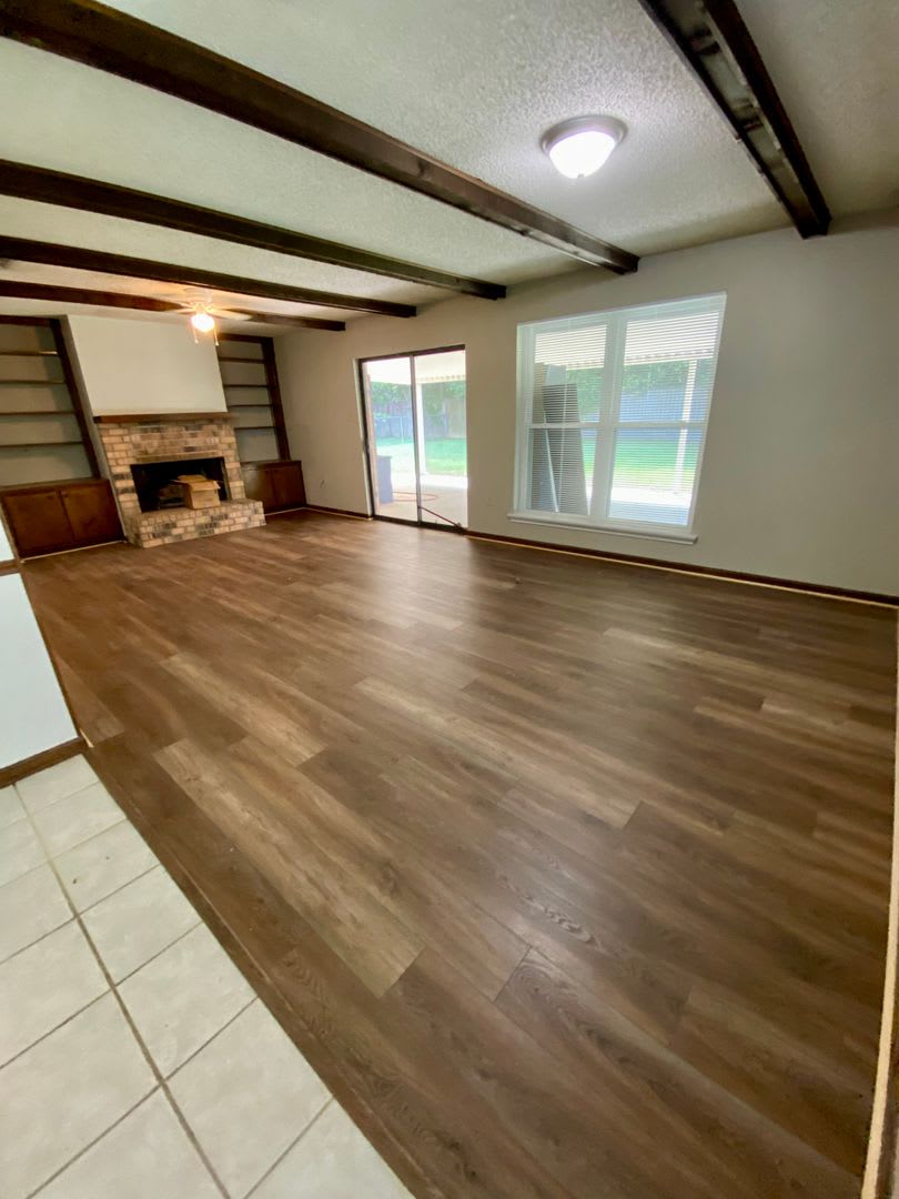 Quite Peaceful Home with Large Yard – photo 2