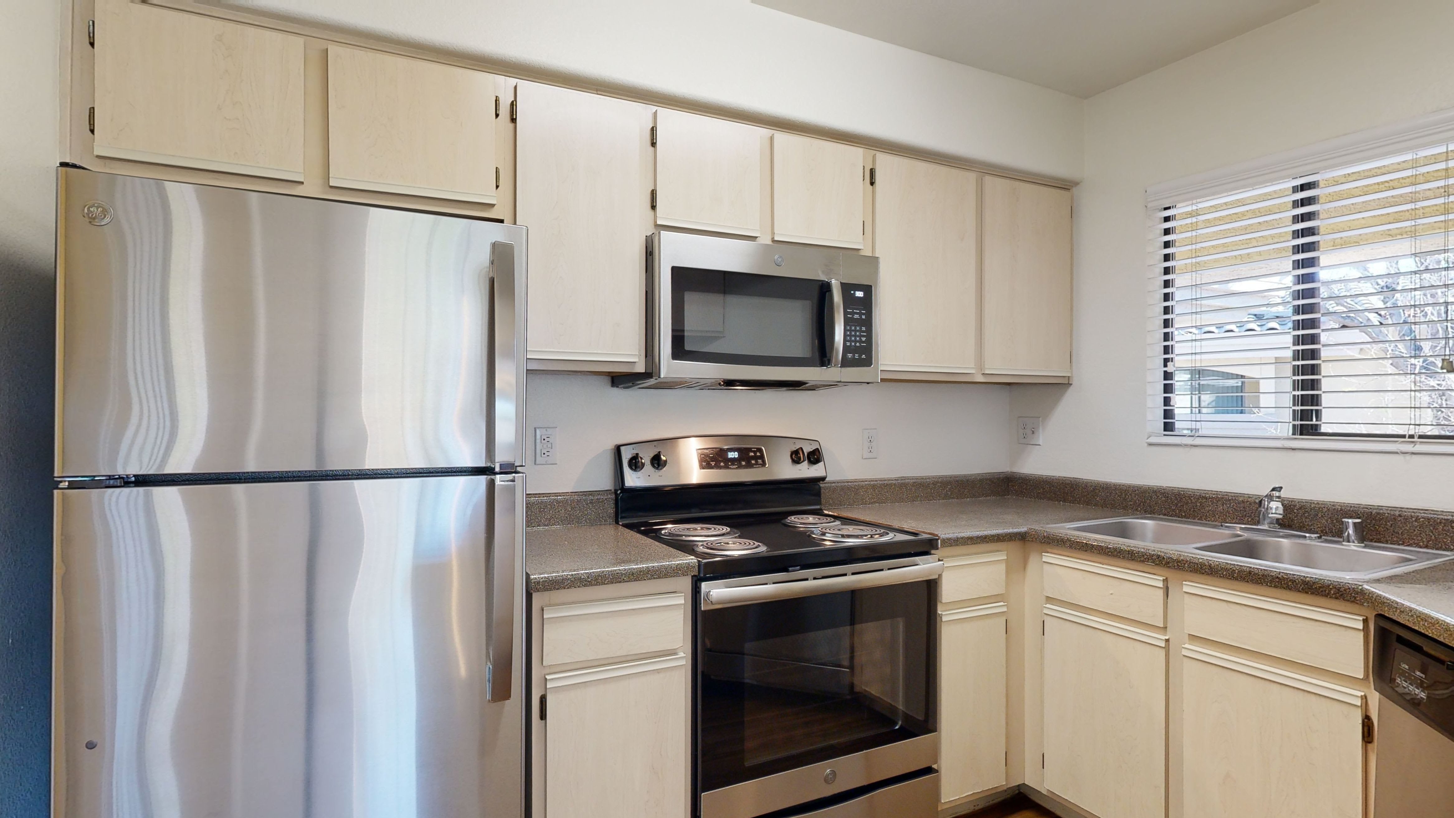 Reserve at Arrowhead – photo 2