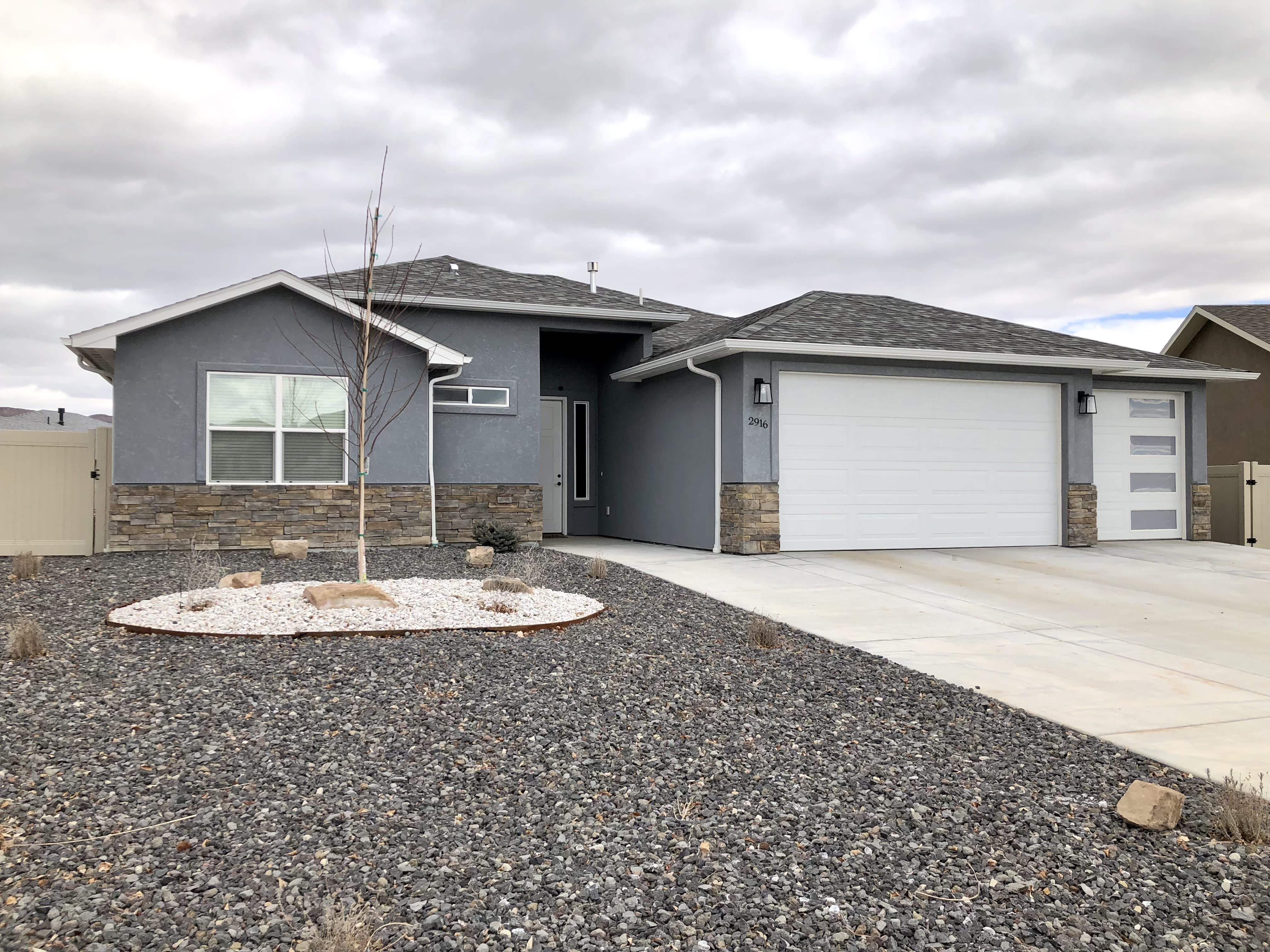 2916 Abel Drive – photo 1
