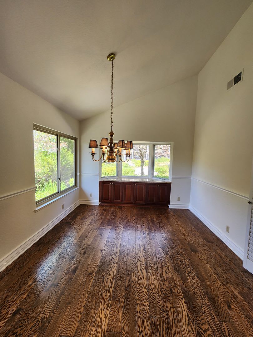 4 Bedroom House in Scripps Ranch South Of Pomerado(Crown Pointe) – photo 5