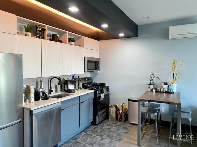 540 Driggs Avenue – photo 5