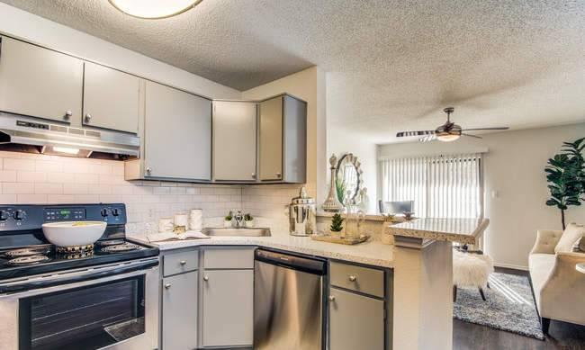 551 Heimer Rd. – photo 1
