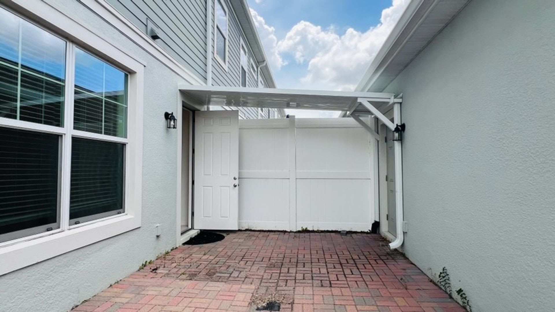 7670 Bowery Dr – photo 3