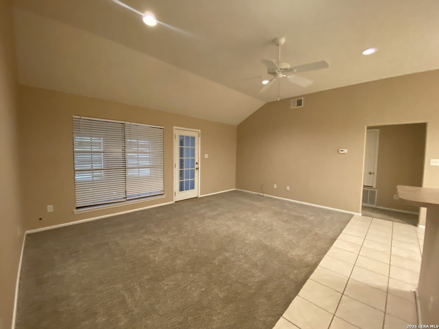 2712 WOODLAND DR – photo 2