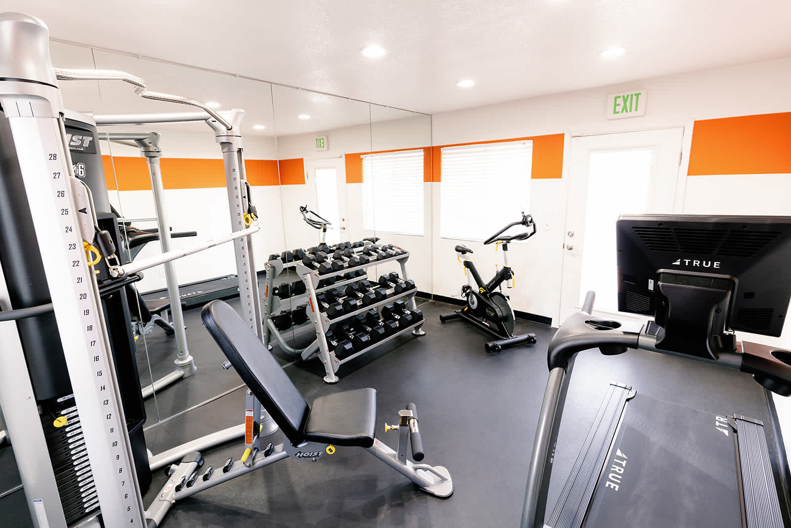 Orange Grove Apartment Homes – photo 3