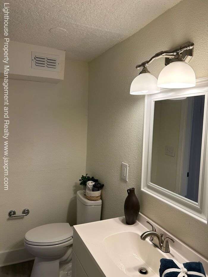 2540 Orchard Street – photo 3