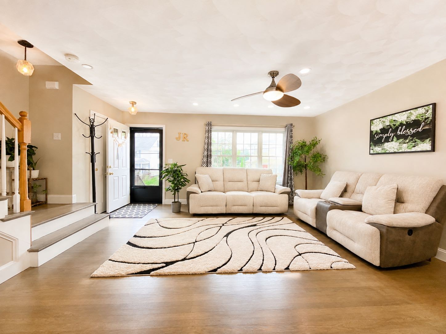 39 Curve St – photo 2