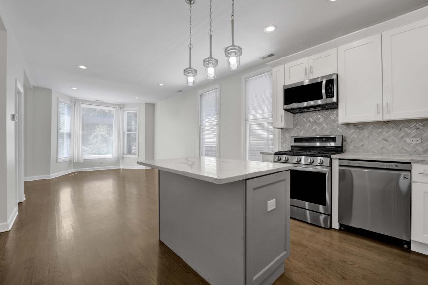 1821 North Tripp – photo 1