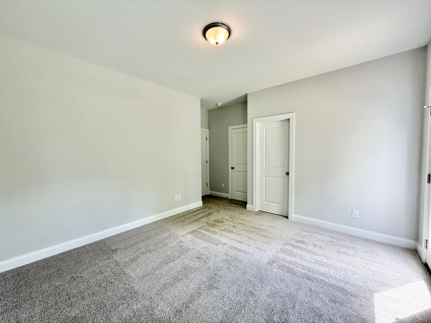 Stunning Newly Built 3BD, 3.5BA Fuquay Varina Townhome Near Shopping and Dining – photo 5