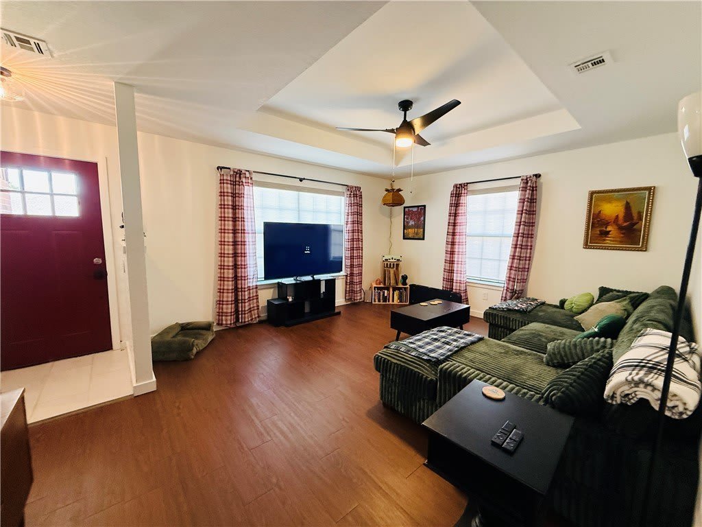 2 Holly Drive – photo 4