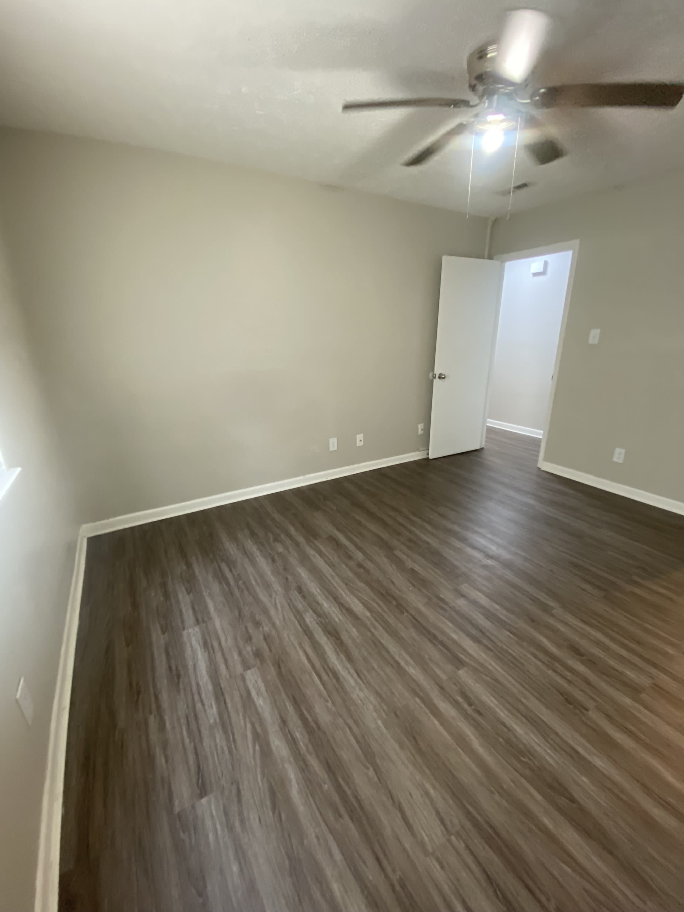843 Applewood Lane 1 – photo 5