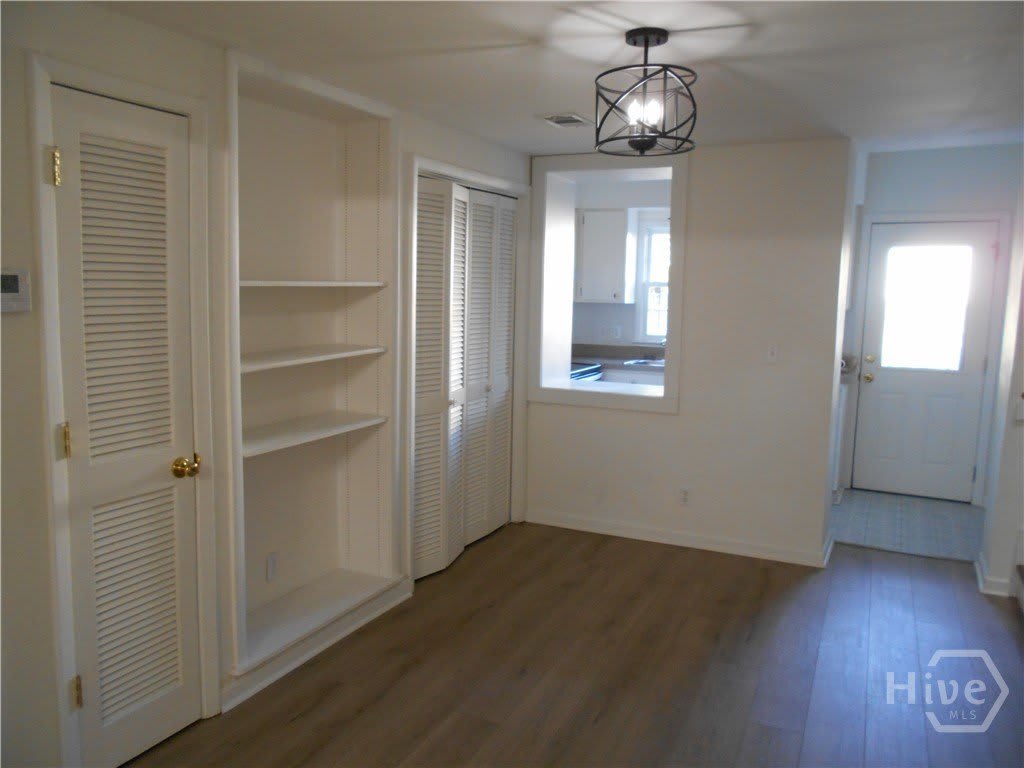 242 Price Street – photo 3